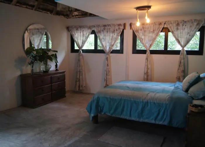 Cabanas La Alborada Hotel